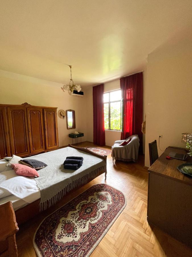 Batumi Holiday 3 Батумі Екстер'єр фото